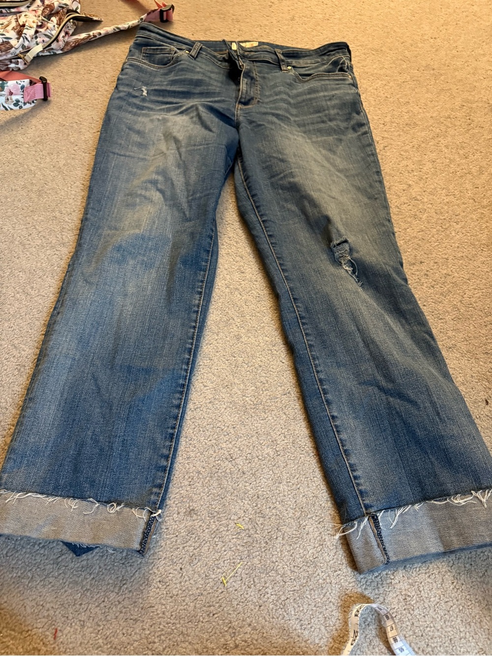 Kut From The cloth Women's Distressed Straight-Leg Jeans size 10